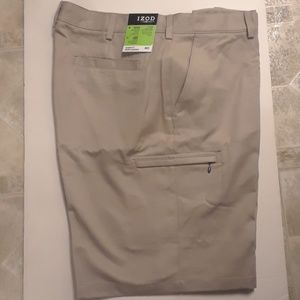 Izod Golf shorts